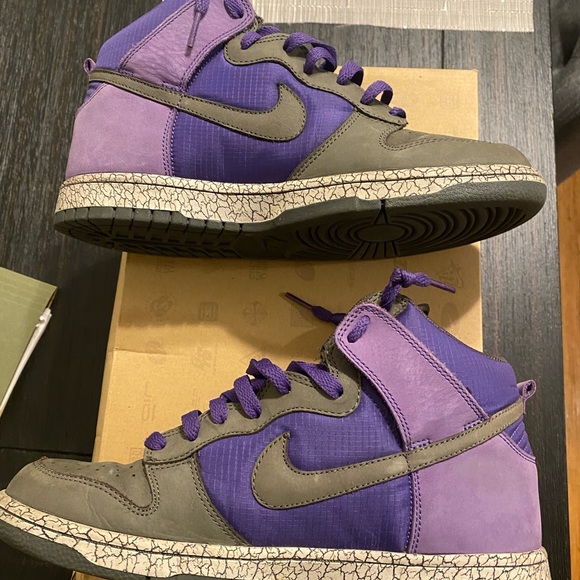 nike dunk earthquake